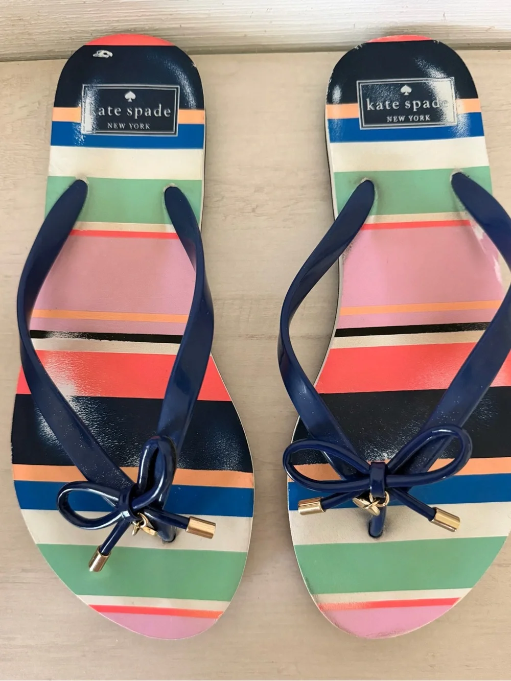 Kate Spade New York Striped Navy Flip Flops Sandals Women's Size 8 Summer